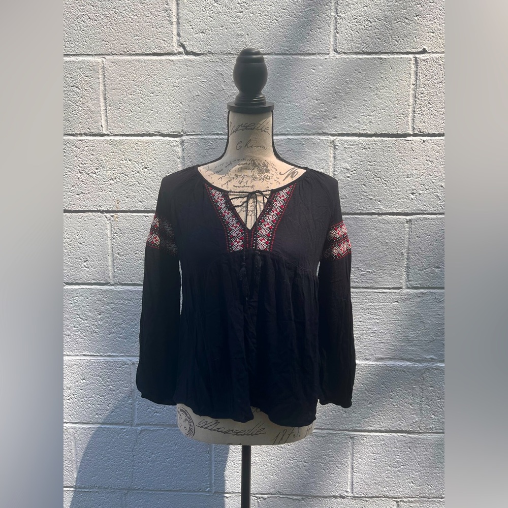 Black and Red Old Navy Blouse